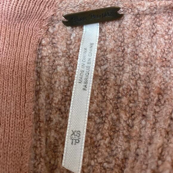 Free People Nude Pink Long Sleeve Square Ribbed Fleece Flare Sweater Top Size XS - Picture 3 of 4